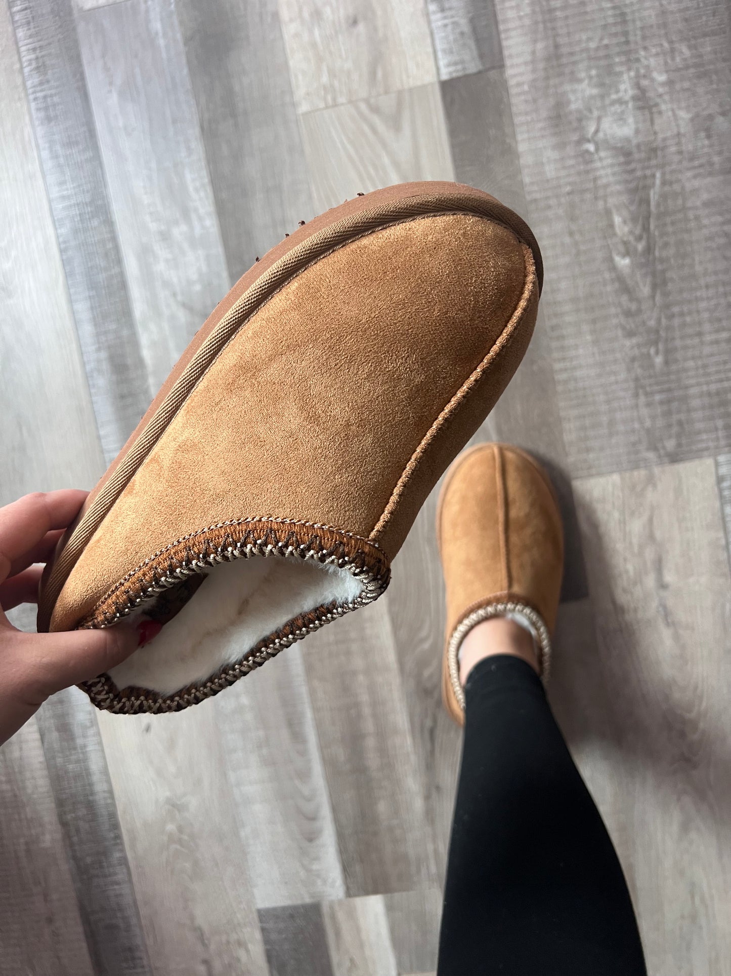The Kelsey Slipper- Tan