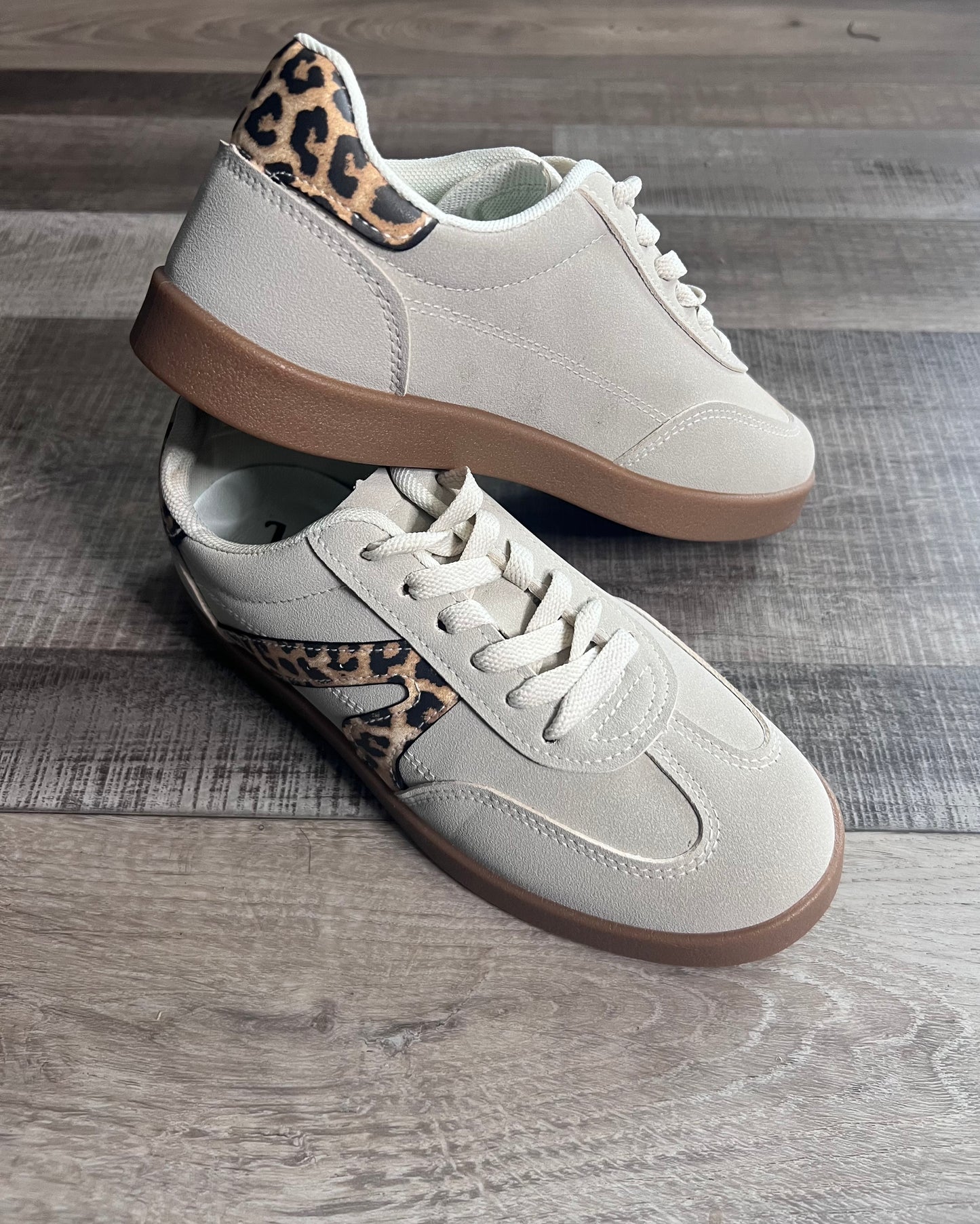 Retro Leopard Sneaker- Cream