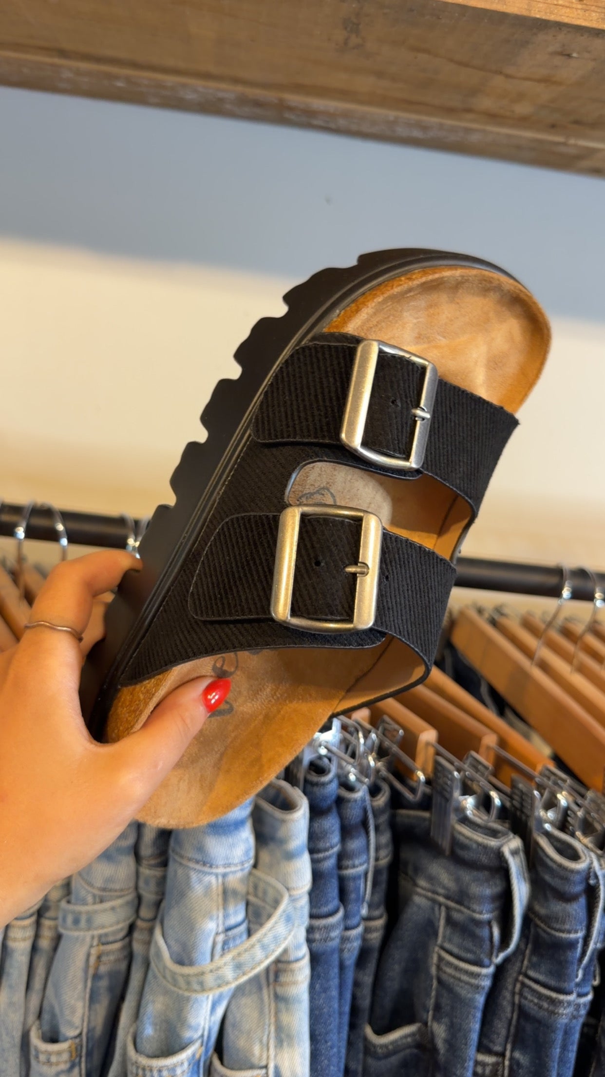 Black Jazmin Sandal