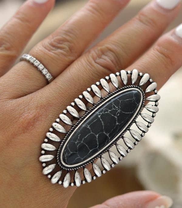 Oversized Oval Stone Ring: Black