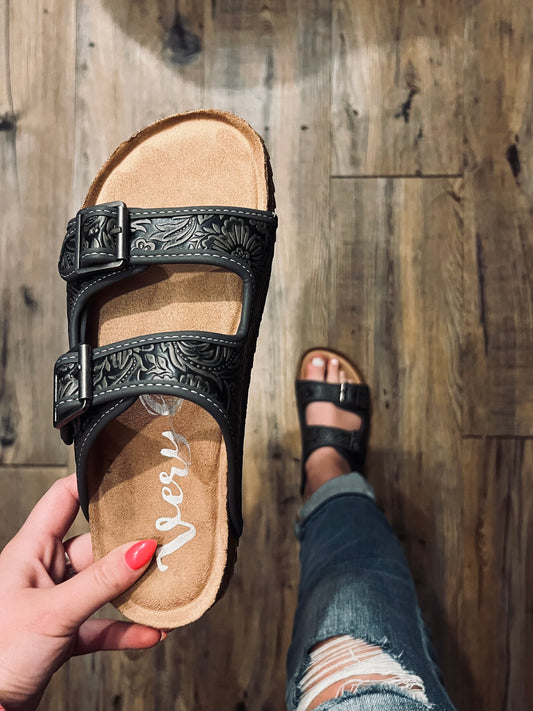 The Cassidy Sandals- Grey