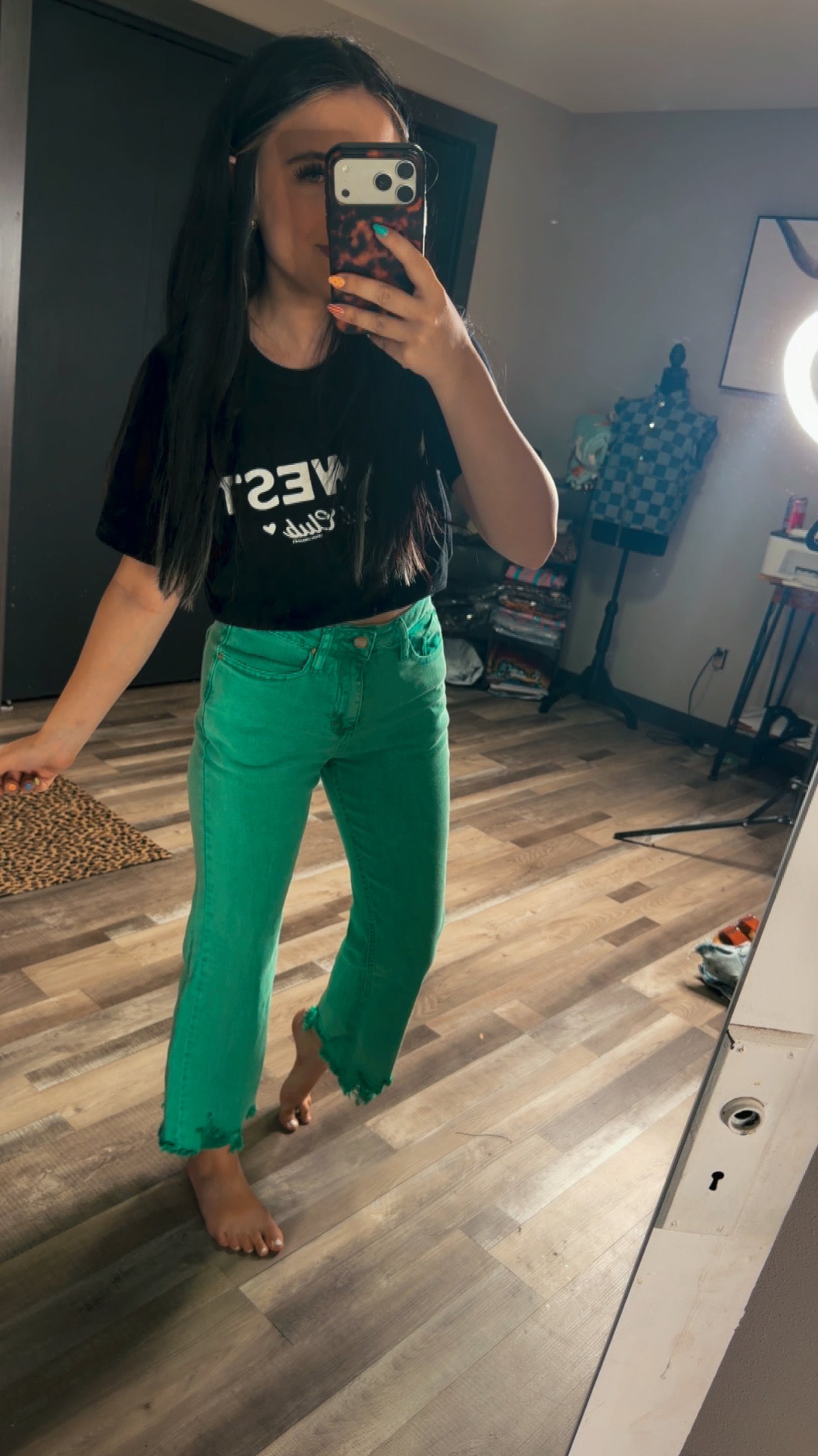 Outlaw Crop Jeans