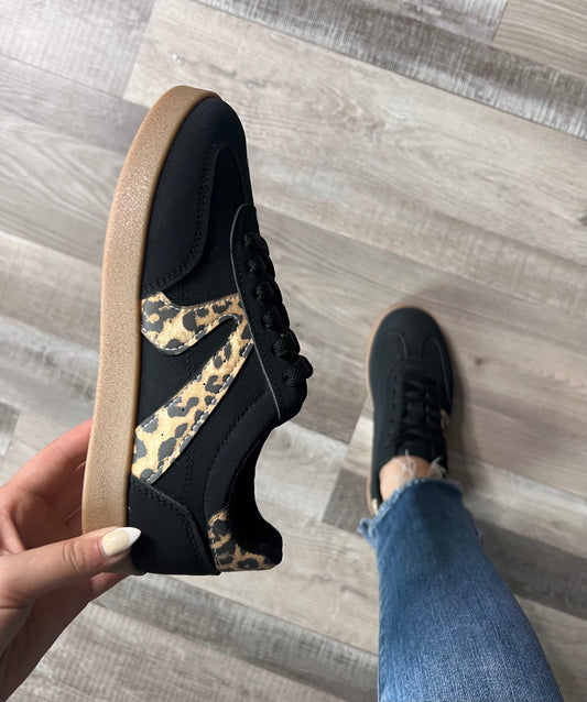 Retro Leopard Sneakers- Black