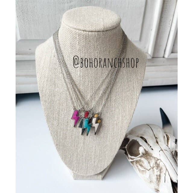 Thunderbolt Necklace: Pink