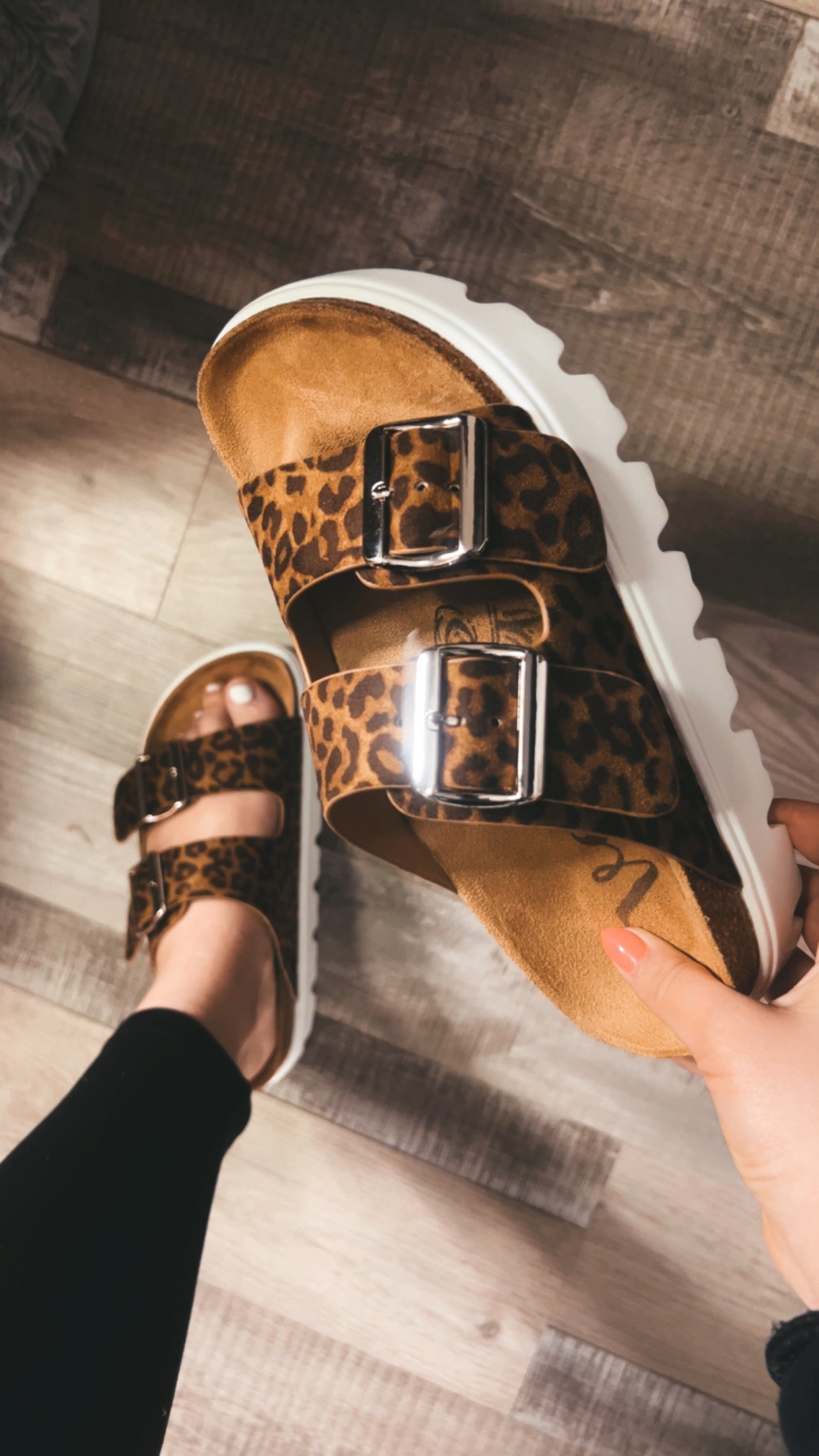 Leopard Jazmin Sandal