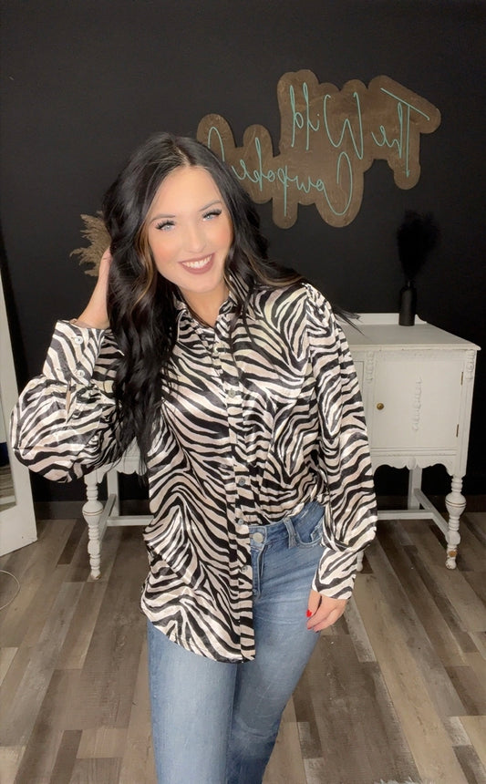 Cowgirl Safari Button Up