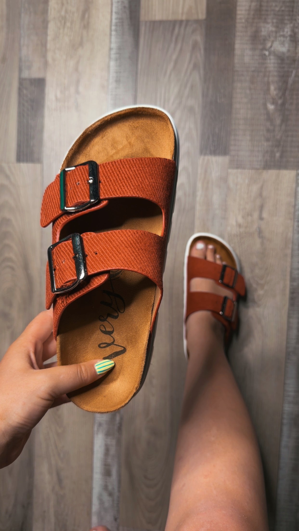 Red Jazmin Sandal