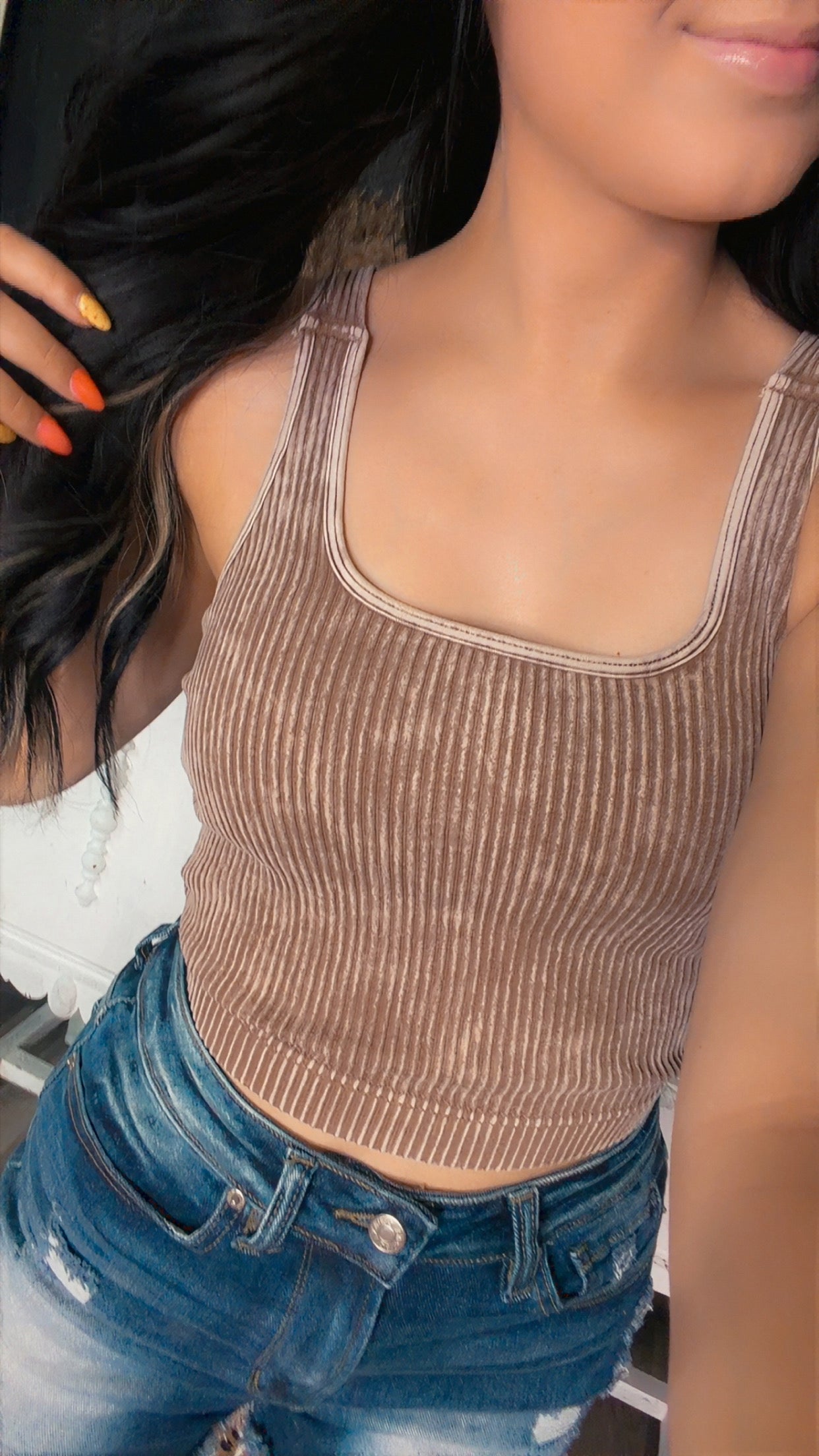 Mocha Tank
