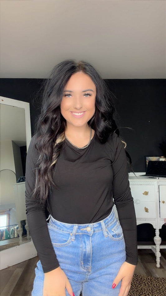 Essential Cropped Long Sleeve Top