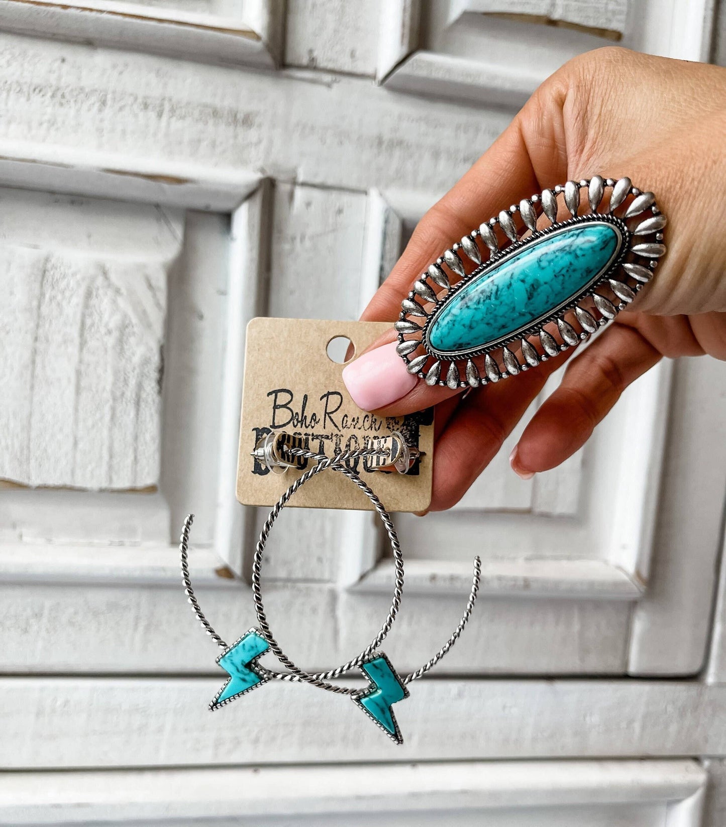 Western Oversized Oval Stone Ring: Turquoise